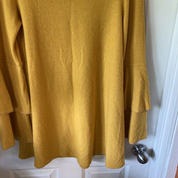 Chris & Carol Sweater Women’s Size M Goldenrod Long Sleeve Flared Layered Sleeve - Picture 10 of 12
